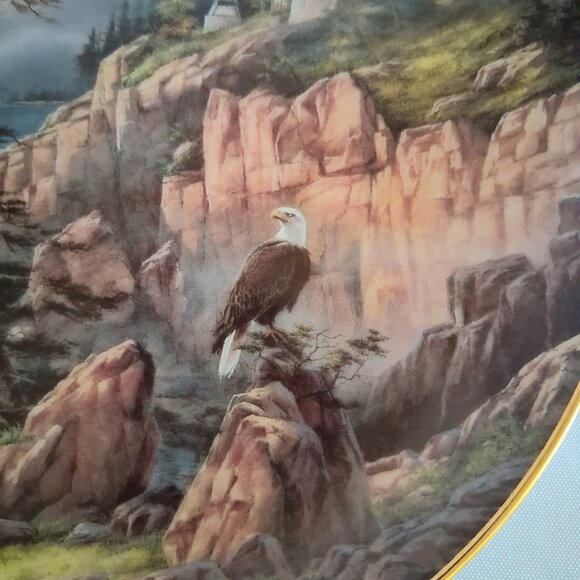 1993 The Danbury Mint "Vigilant Beacon" Plate - Picture 2 of 10